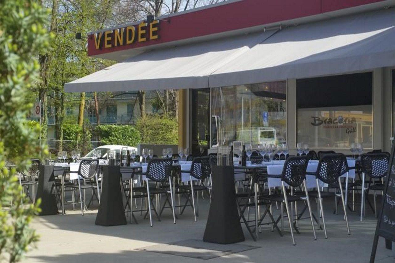 Hostellerie De La Vendee Lancy Buitenkant foto