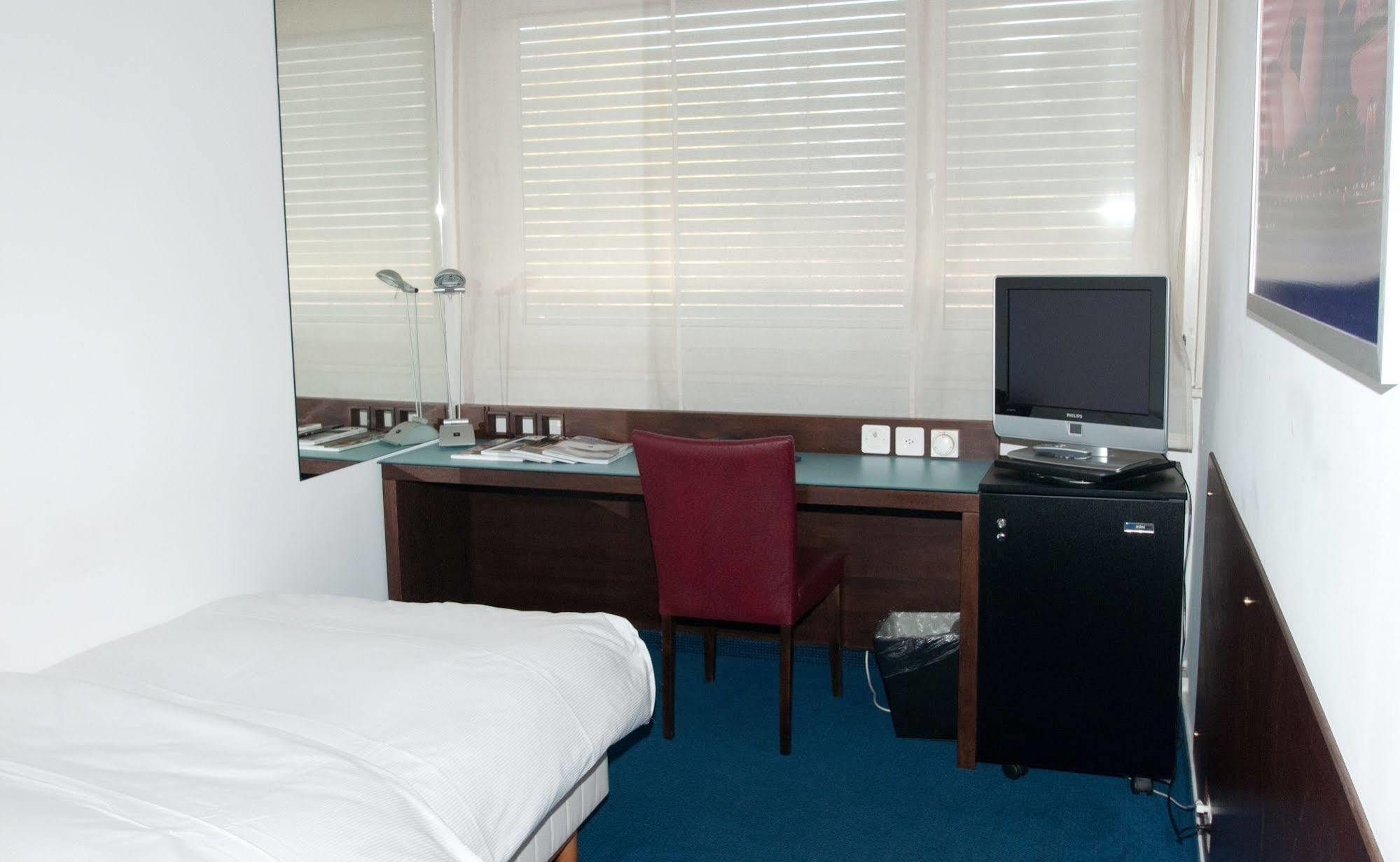 Hostellerie De La Vendee Lancy Buitenkant foto