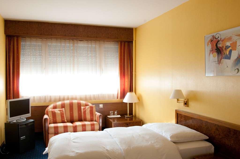 Hostellerie De La Vendee Lancy Kamer foto